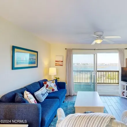 Image 5 - 1765 New River Inlet Road, North Topsail Beach, NC 28460, USA - House for sale
