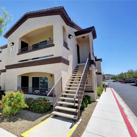 Buy this 3 bed condo on West Horizon Ridge Parkway in Henderson, NV 89114