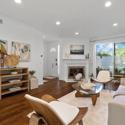 Image 5 - 1911 Barry Avenue, Los Angeles, CA 90025, USA - Townhouse for sale