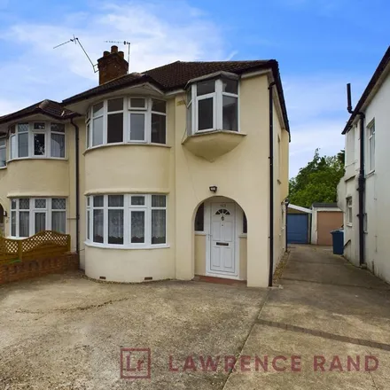 Rent this 3 bed duplex on Carlyon Avenue in London, HA2 8SY