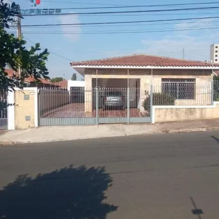 Buy this 3 bed house on Rua 7 de Setembro in Centro, Hortolândia - SP