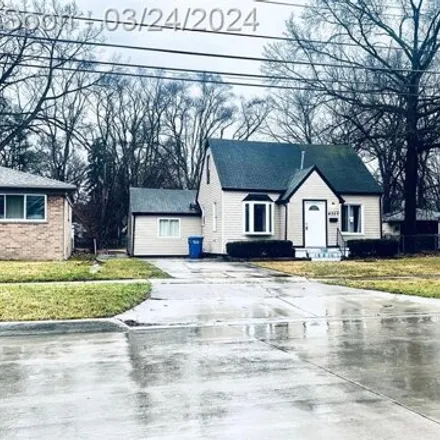 Buy this 3 bed house on 4310 Frazho Road in Warren, MI 48091