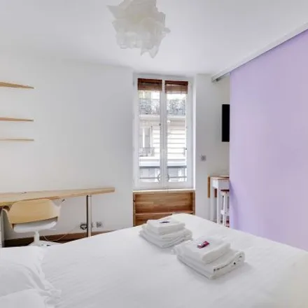 Image 8 - 26 Rue de la Fontaine au Roi, 75011 Paris, France - Apartment for rent