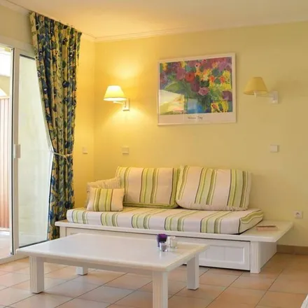 Image 6 - 83380 Roquebrune-sur-Argens, France - Apartment for rent