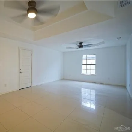 Image 8 - 495 West 13th Street, Lantana Colonia, San Juan, TX 78589, USA - House for sale