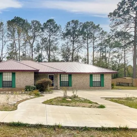 Buy this 3 bed house on 259 Southwest Courtesy Way in Lake City, FL 32024