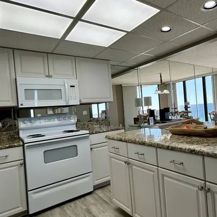 Image 3 - Panama City Beach, FL - Condo for rent