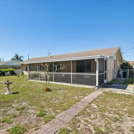 Image 3 - 12842 1st Isle, Hudson, FL 34667, USA - House for sale