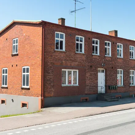Rent this 2 bed apartment on Landsvägen in 274 56 Skivarp, Sweden