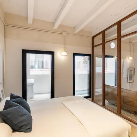 Rent this 1 bed apartment on Barna Brew in Carrer del Parlament, 45