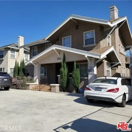 Rent this 4 bed house on Crenshaw & 9th in Crenshaw Boulevard, Los Angeles