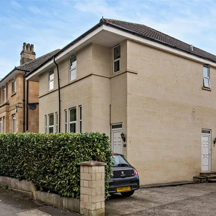 Image 4 - 64 Lower Oldfield Park, Bath, BA2 3HP, United Kingdom - Apartment for rent
