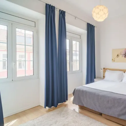 Rent this 1 bed apartment on Zeza Cortinados in Rua de Saraiva de Carvalho, 4049-019 Porto