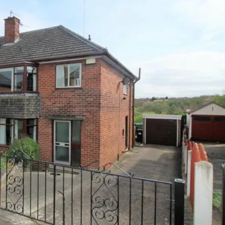 Buy this 3 bed duplex on March Vale Rise in Conisbrough, DN12 2EW