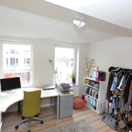 Rent this 1 bed apartment on Mechelsestraat 81 in 3000 Leuven, Belgium