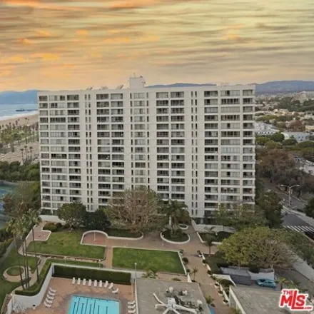 Rent this 2 bed apartment on Ocean Park Station Santa Monica Post Office in Neilson Way, Santa Monica