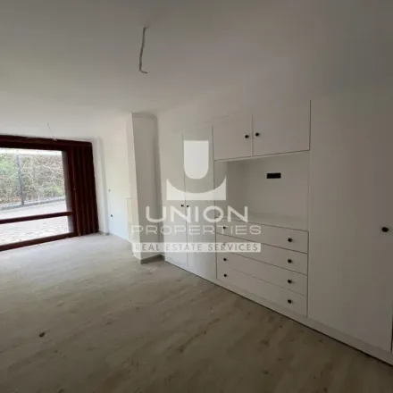 Image 1 - Κενταύρων, Vouliagmeni Municipal Unit, Greece - Apartment for rent