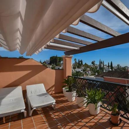 Buy this 4 bed townhouse on 29660 Marbella