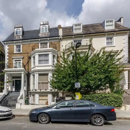 Rent this studio apartment on 13 Adamson Road in London, NW3 3HR