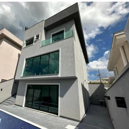 Buy this 3 bed house on Rua Saíra in Residencial Mirante das Pedras, Santana de Parnaíba - SP
