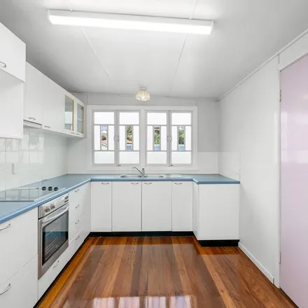 Image 9 - 33 Justin Street, Holland Park West QLD 4121, Australia - Apartment for rent