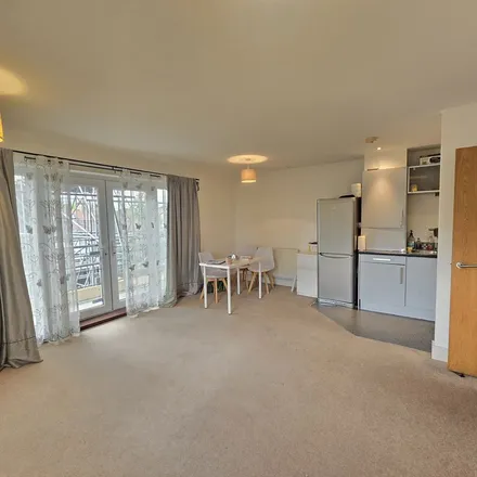 Rent this 1 bed apartment on 71 Southbury Road in London, EN1 1SA