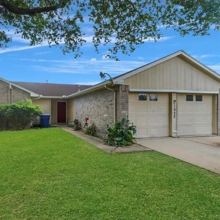 Rent this 3 bed house on 1954 Summer Place Drive in Missouri City, TX 77489