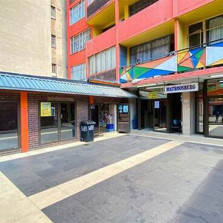 Image 2 - Ockerse Street, Doornfontein, Johannesburg, 2001, South Africa - Apartment for rent