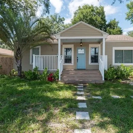 Rent this 3 bed house on 107 West Osborne Avenue in Alice Heights, Tampa