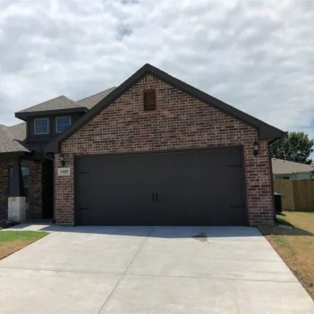 Rent this 3 bed house on Ascot Avenue in Sherman, TX 75092