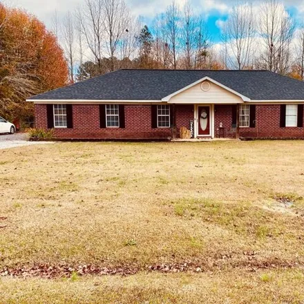 Buy this 5 bed house on 118 Ray Drive in Walnut, Tippah County