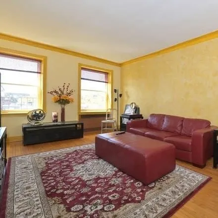 Image 7 - The Griswold, 86-10 34th Avenue, New York, NY 11372, USA - Condo for sale