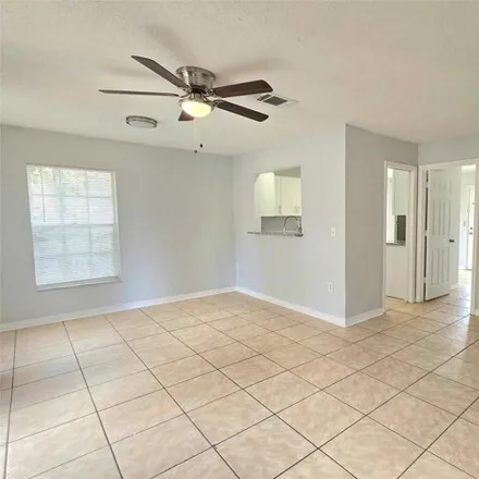 Image 3 - 898 East Lime Street, Lakeland, FL 33801, USA - Townhouse for rent