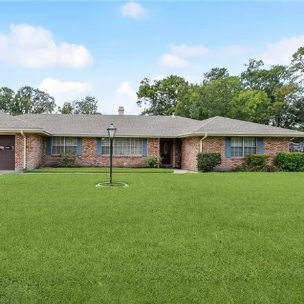 Buy this 4 bed house on 8820 Tanglewild Place in Jefferson Parish, LA 70123