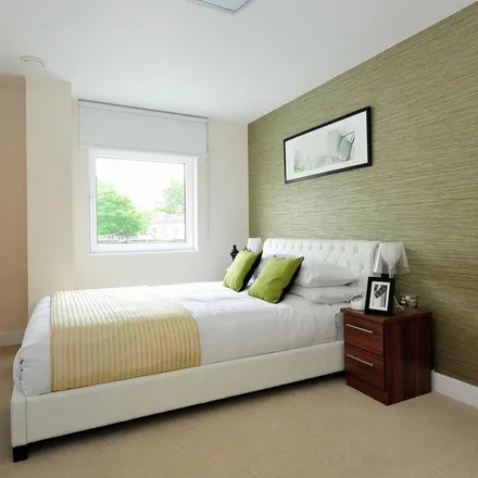 Image 2 - TRS Apartments, The Green, London, UB2 4BQ, United Kingdom - Apartment for rent