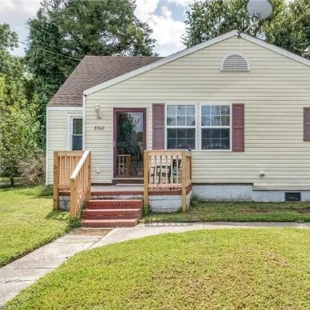 Buy this 4 bed house on 3304 Winchester Drive in Portsmouth, VA 23707