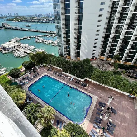 Image 9 - Doubletree by Hilton Grand Hotel Biscayne Bay, North Bayshore Drive, Miami, FL 33132, USA - Apartment for rent