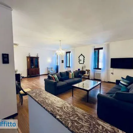 Image 2 - Sotoportego de la Bissa, 30124 Venice VE, Italy - Apartment for rent