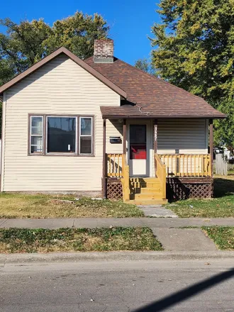 Buy this 2 bed house on 1627 Olive Street in Granite City, IL 62040