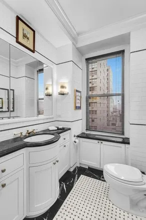 Image 8 - 30 Sutton Place, New York, NY 10022, USA - Apartment for sale