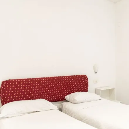 Image 14 - De Castro Herrero, Via Pietro Quintini, 00136 Rome RM, Italy - Apartment for rent