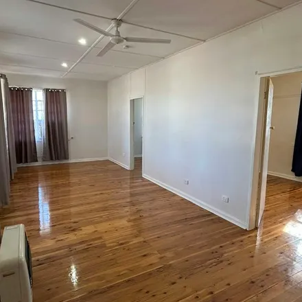 Rent this 3 bed apartment on Mitchell Street in Parkes NSW 2870, Australia