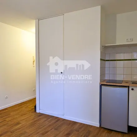 Image 5 - 250 Rue Morel, 59500 Douai, France - Apartment for rent
