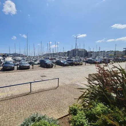 Image 3 - Mariner's Court, North Quay, Plymouth, PL4 0BS, United Kingdom - Apartment for sale