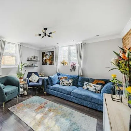 Image 1 - 369 Stanstead Road, London, SE6 4TZ, United Kingdom - Apartment for sale