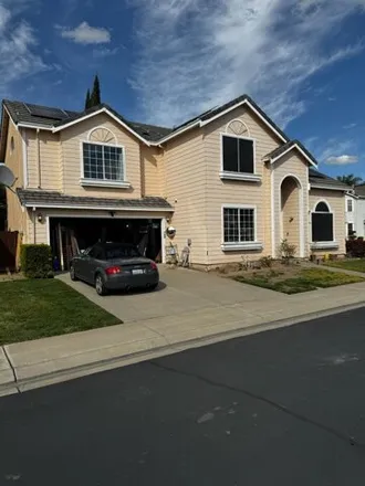 Buy this 4 bed house on 107 Quarrystone Way in Manteca, CA 95336