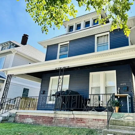 Buy this studio house on 1409 Marlowe Avenue in Indianapolis, IN 46201