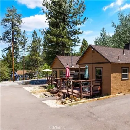 Image 3 - 828 Highland Road, Big Bear Lake, CA 92315, USA - House for sale