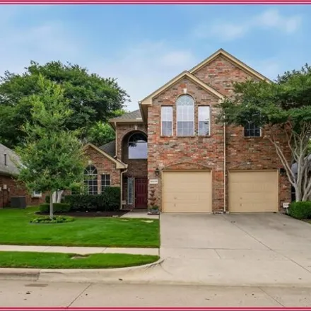 Buy this 5 bed house on 10528 Stoneside Trail in Fort Worth, TX 76244