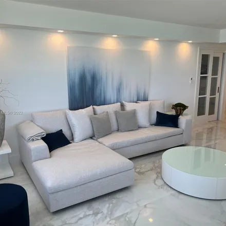 Image 2 - The Ritz-Carlton, South Beach, 1 Lincoln Road, Miami Beach, FL 33139, USA - Apartment for rent